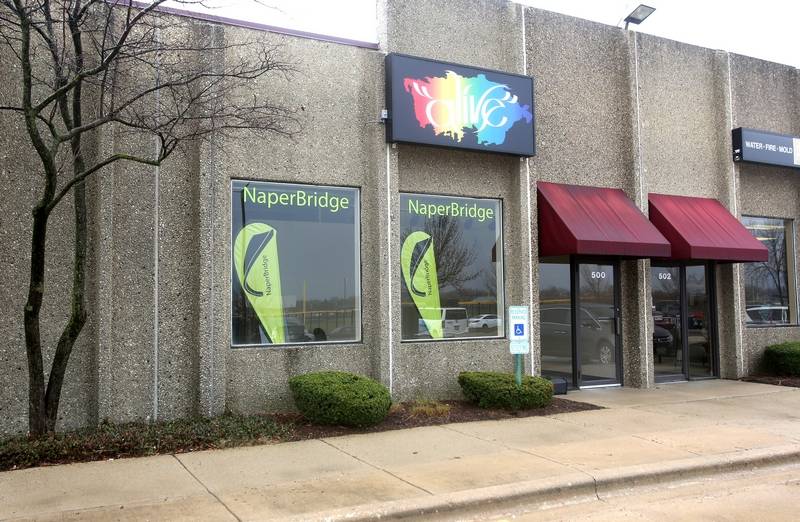 Alive News: Naperville center wants to help people discover passion with art, healthy classes